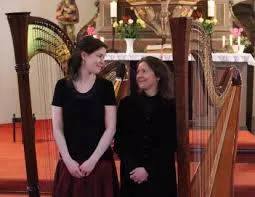 „Die Harfe, die einst in Tara’s Halle erklang….“ – Konzert für zwei Keltische Harfen