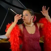 PianLola – deutsch-spanisches Chansontheater„… von Berliner bis Argentinier“