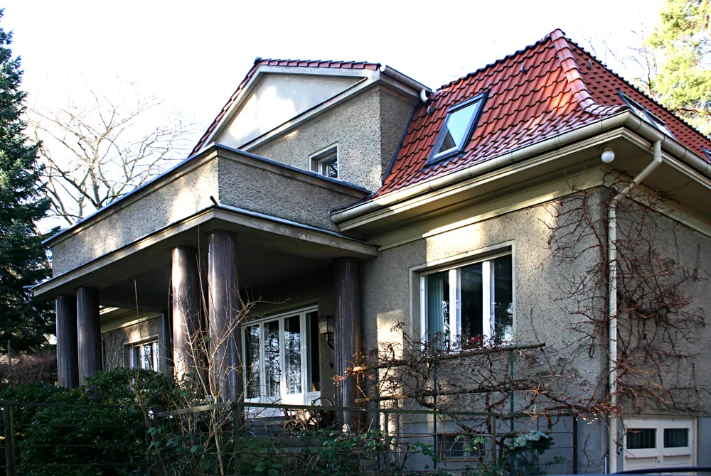 Bildervortrag/Lesung „Fünf geheimnisvolle Häuser in Glienicke“