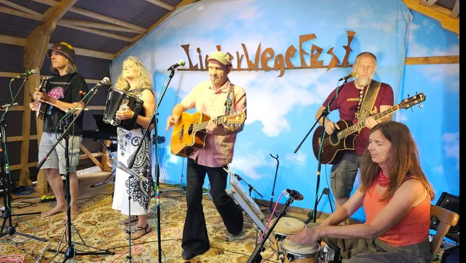STEFAN WEITKUS UND Kleinod (LiedMachEnsemble)